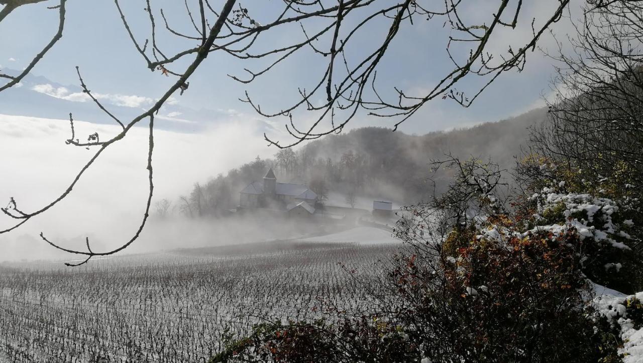 La Gravinette Bed & Breakfast Cruet Bagian luar foto